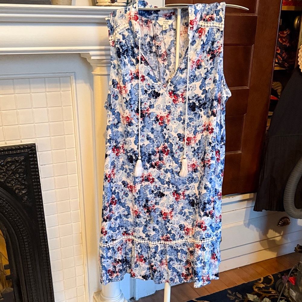 Crown & Ivy Blue and Red Floral Dress- never worn 79.50 retail